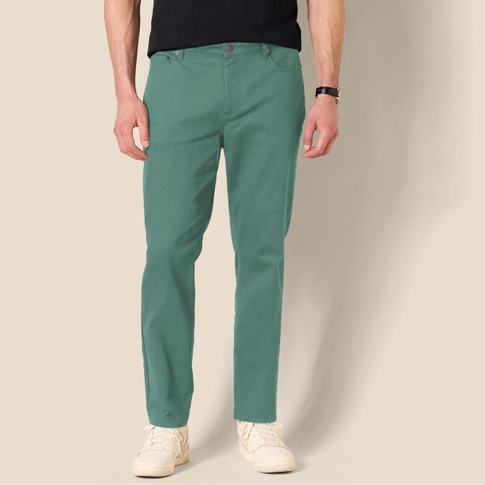 Amazon Essentials Slim-Fit Pants, 5-Pocket Stretch Twill Design